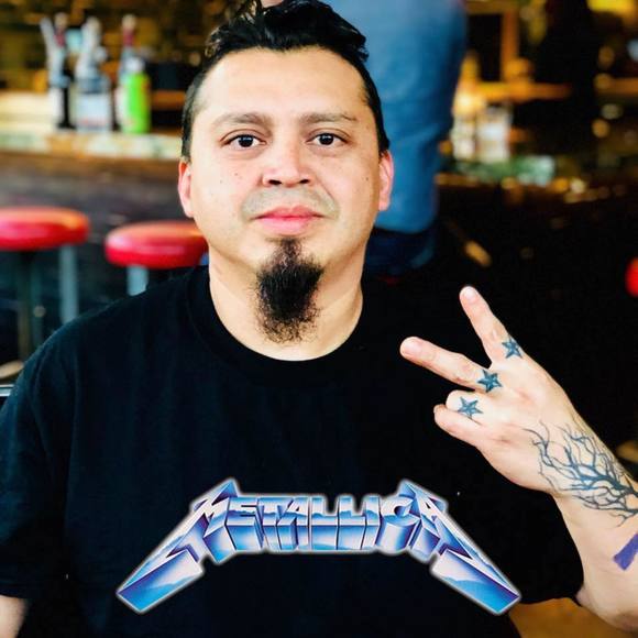 Meet your Posher, Alejandro - Picture 1 of 1